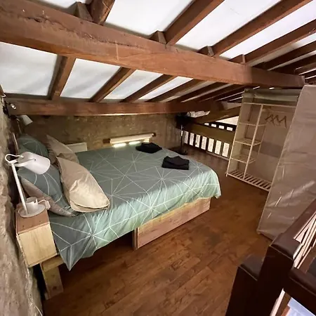 Holiday home Gite Le Chai