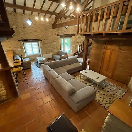 Casa de Férias Gite Le Chai *